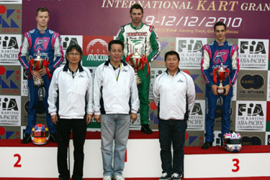 Tony Kart chiude il 2010 vincendo anche il Macau Grand Prix